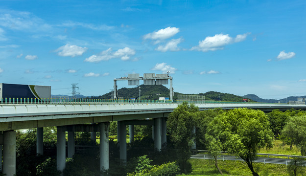 高架路桥