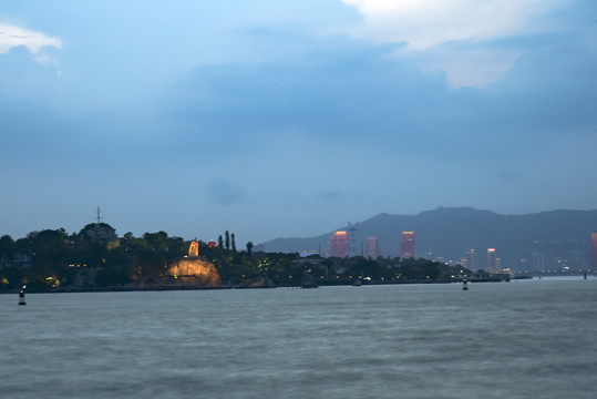 厦门鼓浪屿黄昏夜景