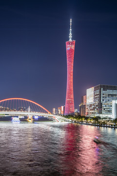 广州塔海心桥夜景