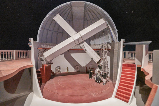 佘山天文台40厘米折射望远镜