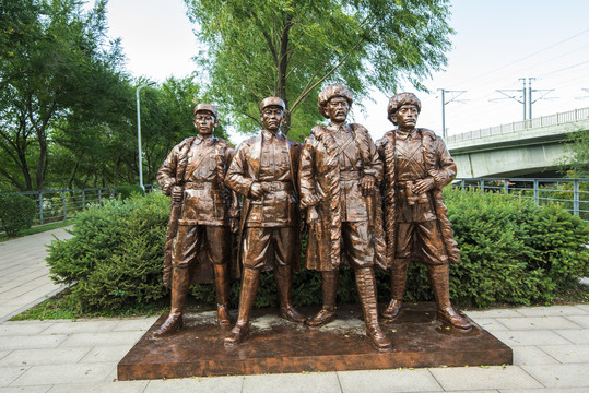 东北抗联战士雕塑