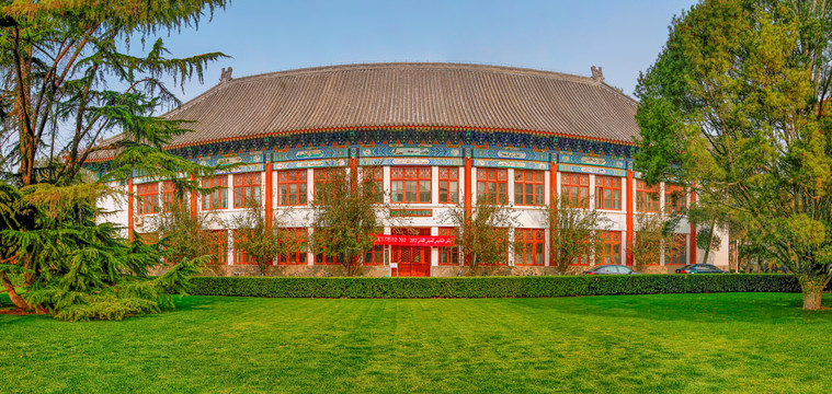 北京大学外国语学院