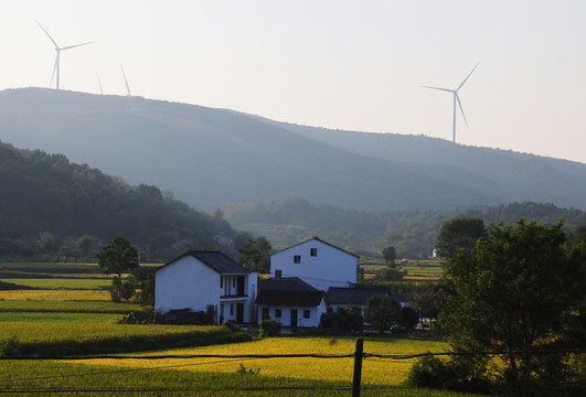 小山村