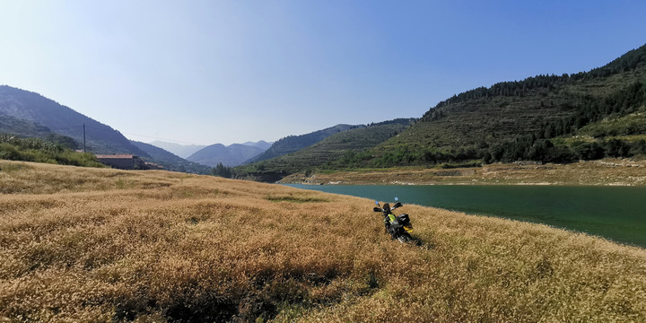 摩托车旅行