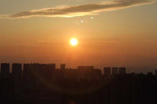 城市晚霞