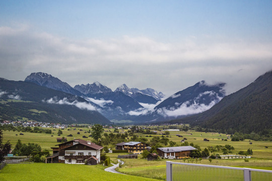 瑞士高山草甸田园风光18