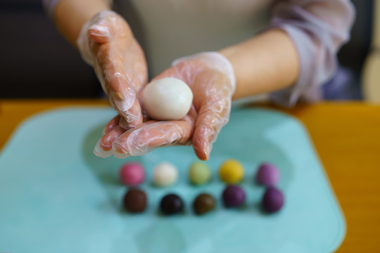 冰皮月饼制作过程传统食品DIY