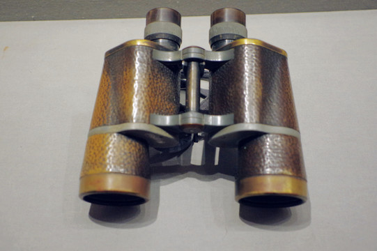 罗炳辉率部起义时用的望远镜