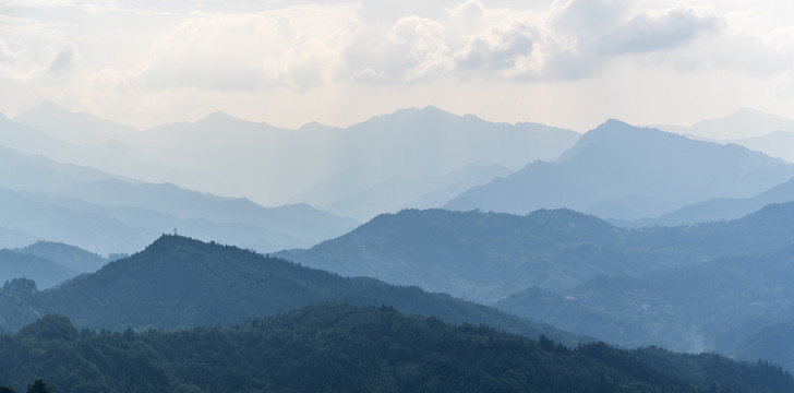 高清水墨山景