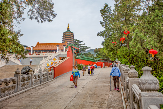 八大处灵光寺