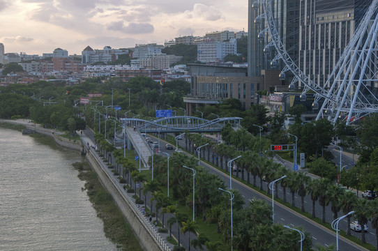 丰海路江滨景色