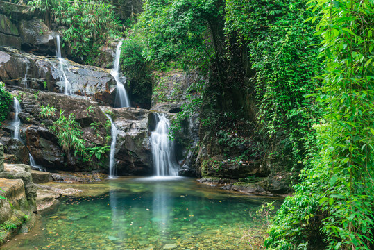 肇庆鼎湖山飞水潭风景