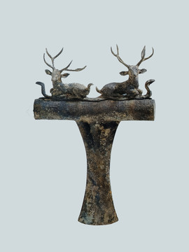 双鹿銎铜斧