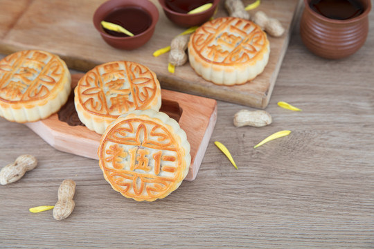 中国传统节日中秋节的月饼