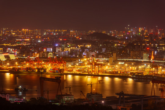 海边城市夜景厦门海岛风光码头