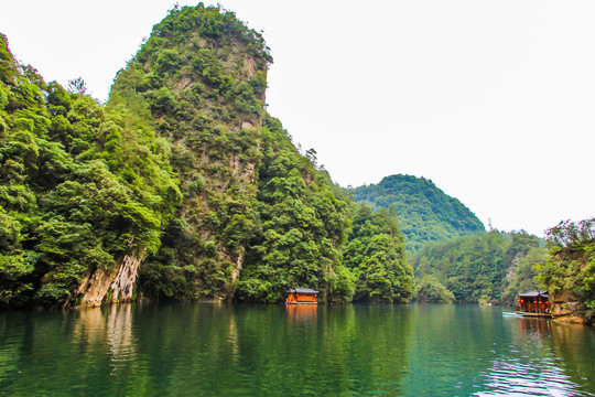 湖北张家界宝峰湖