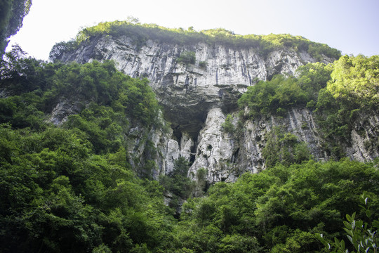 天坑地缝