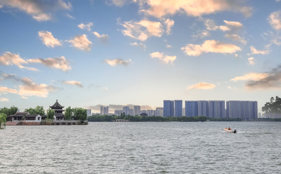 东石湖