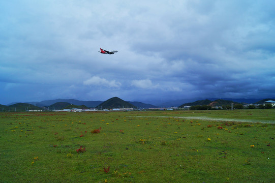 香格里拉纳帕海草原