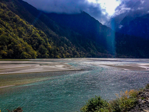 毕棚沟风景区