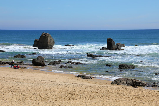 大海沙滩浪花