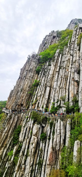 五一时的嵩山