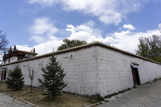 藏族围墙