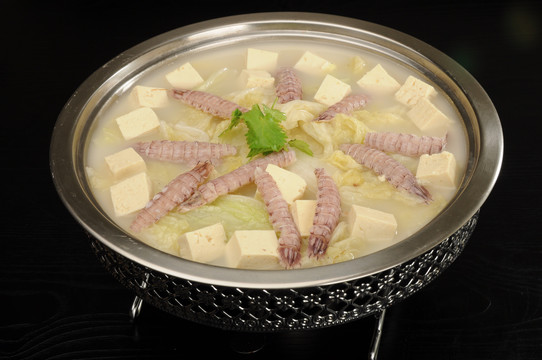 虾爬肉炖白菜豆腐