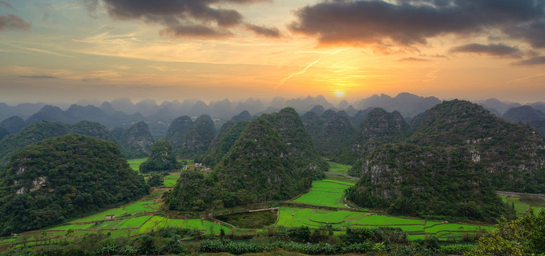 万峰林