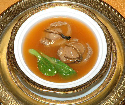 虫草炖鲍鱼