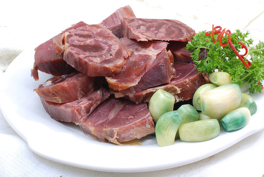 酱香牛腱块