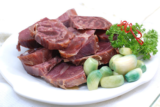 酱香牛腱块