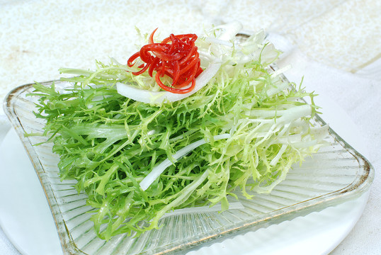凉拌苦菊