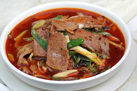 一品酸牛肉