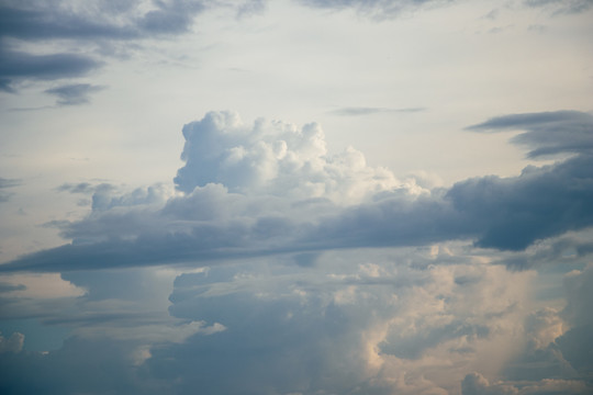 天空晚霞