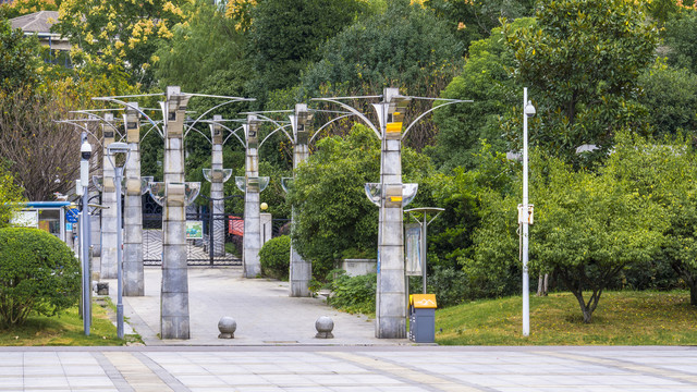 湖畔建筑