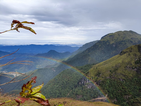 雨后彩虹武功山