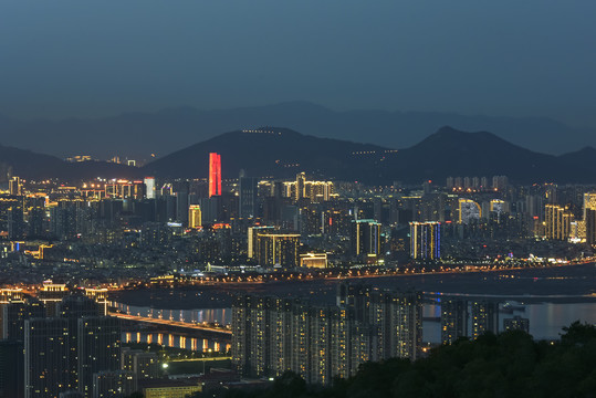 厦门海上城市夜景