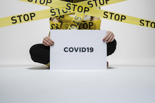 新冠肺炎covid19警示标语