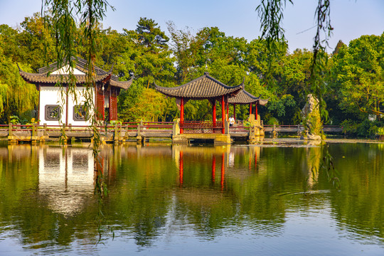 西湖先贤祠