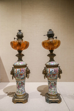 古代陶瓷油灯