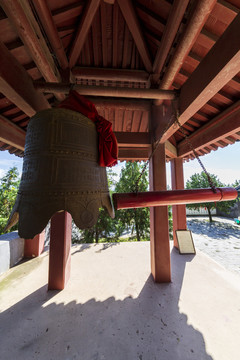 北京市平谷区轩辕庙钟亭铁钟