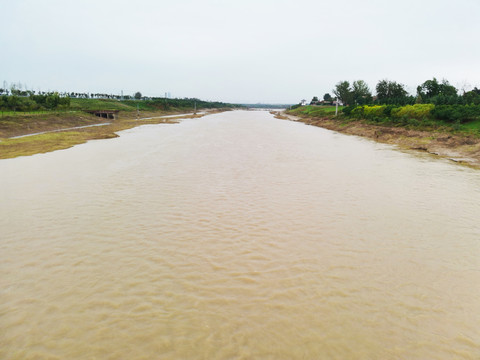 洛河滩洛河水岸