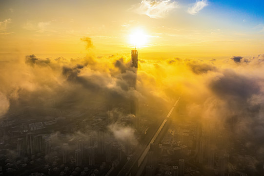 天津117大厦平流雾美景航拍