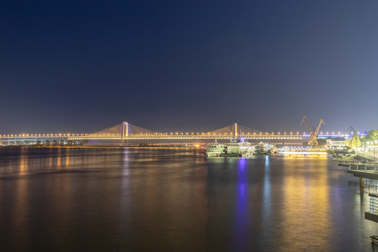 芜湖长江三桥夜景