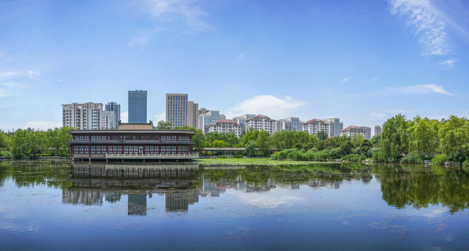 天津宁园湖泊全景