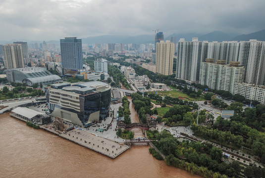 航拍甘肃省兰州市风光