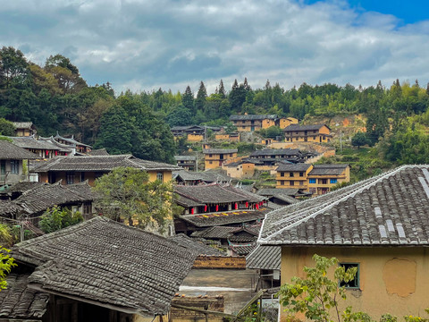 桂峰古村落