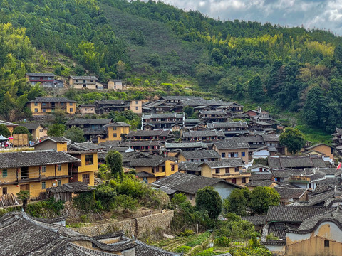 桂峰古村落