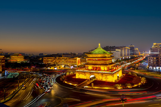 钟楼夜景